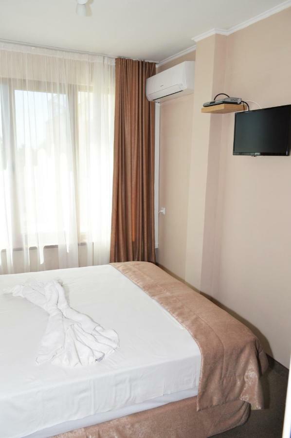 Paradise Hotel & Relax Center Pomorie Exteriér fotografie
